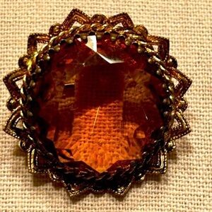 Vintage Gold and Brown Brooch